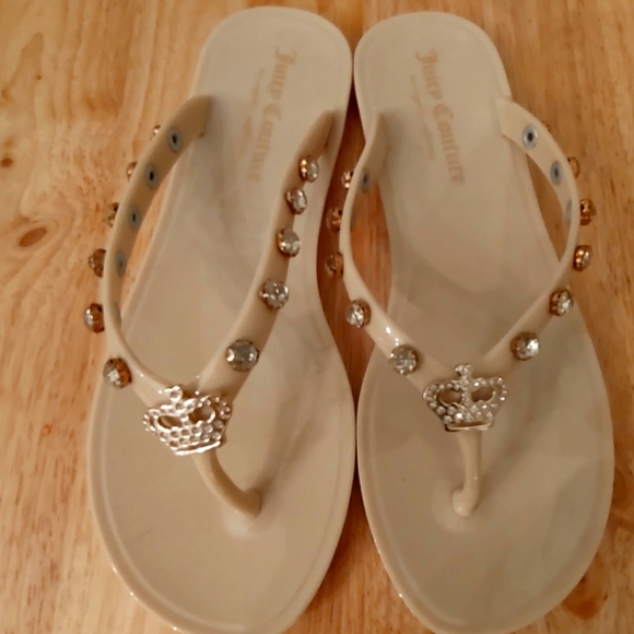 Juicy Couture Sandals - Picture 1 of 4